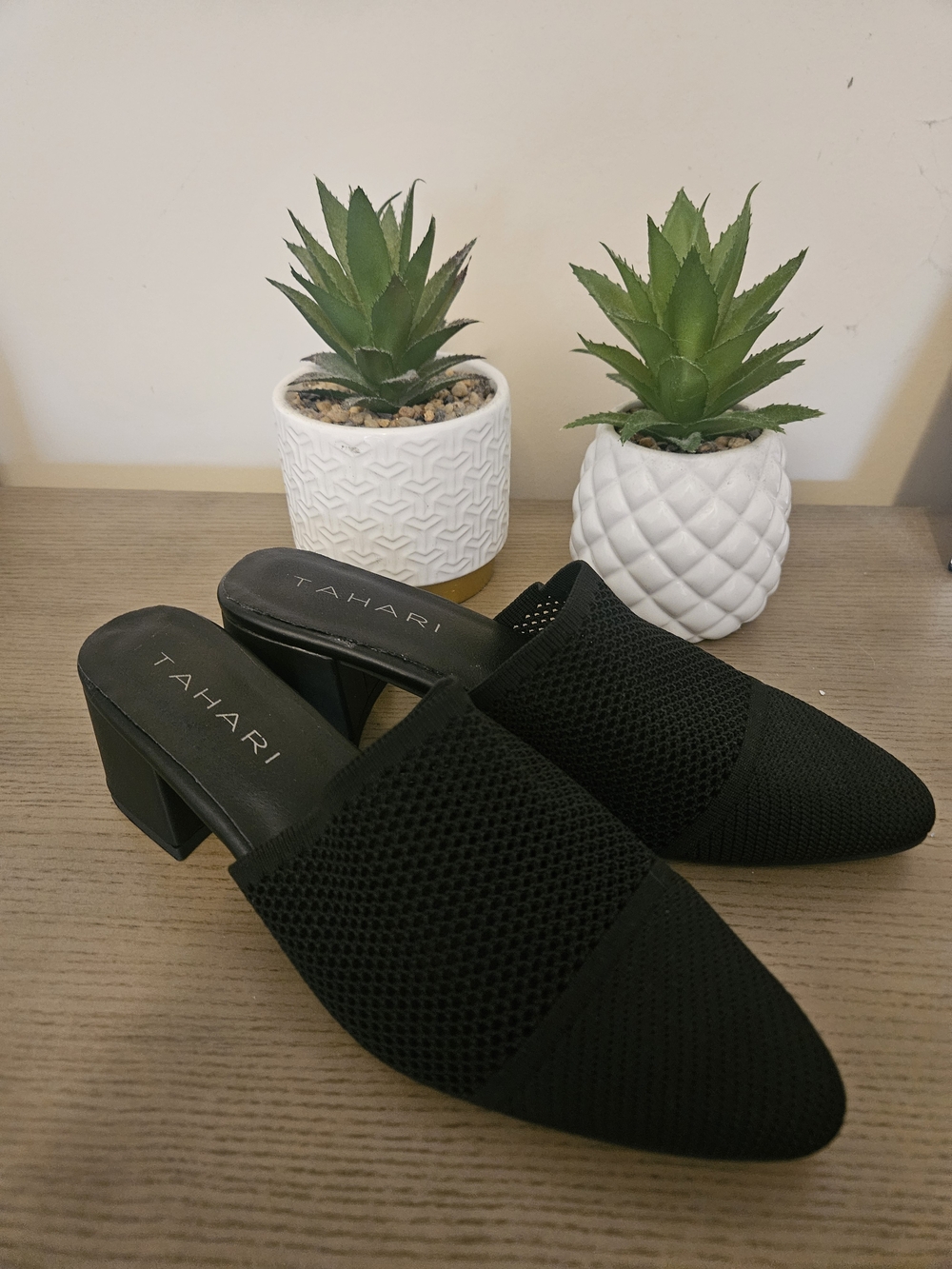 NWOT Tahari Black Knit Pointed Toe Mules with Block Heel